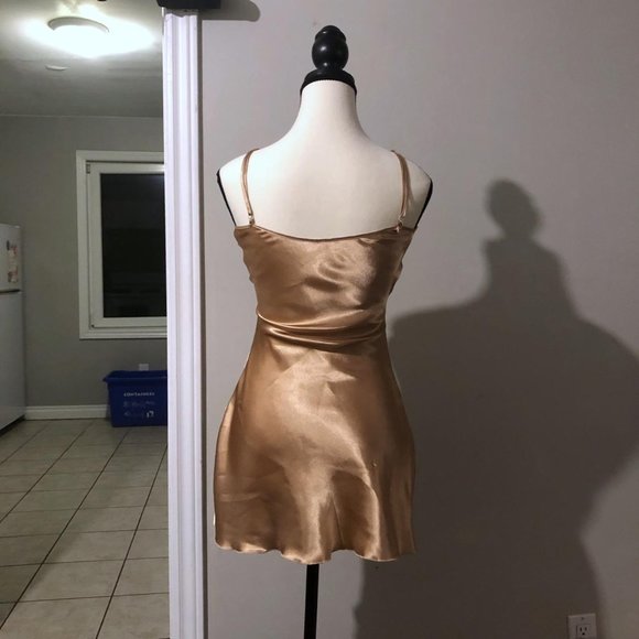 Vintage gold satin slip dress & lace robe - Picture 3 of 4